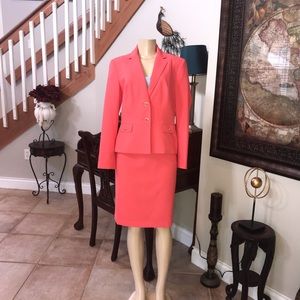 Coral skirt suit, size 8, NWT